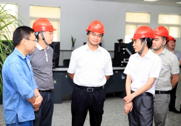 云南省国资委主任董华一行到水富云天化调研