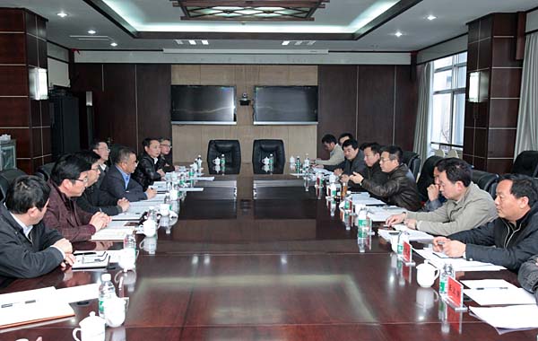 昆明铁路局陈敏副局长一行到禁忌书屋
拜访交流